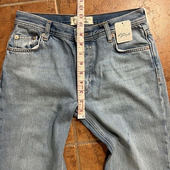 NWT We the Free Maggie Ripped Crop Straight Leg Jeans size 24” - Picture 9 of 10